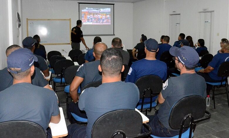 Capacitação para os agentes da Guarda Civil Municipal Prefeitura de